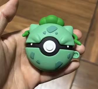 Bulbasaur Poké Ball Case